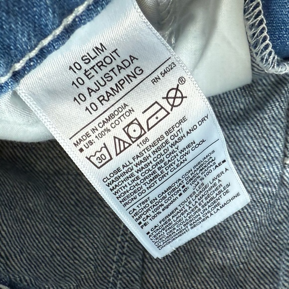 Old Navy|Big girl denim cargo jeans,wide leg (no distress) size 10 slim•••staple - Picture 6 of 7